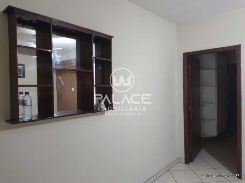 Casa à venda com 2 quartos, 109m² - Foto 4