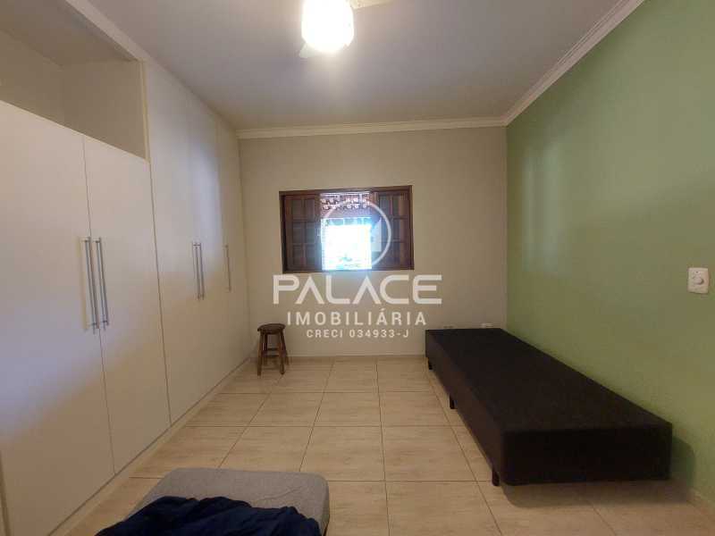 Casa à venda com 3 quartos, 180m² - Foto 23