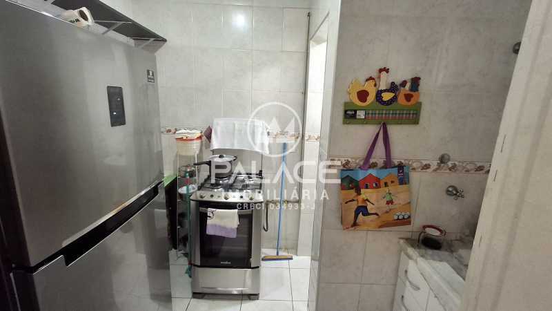 Apartamento à venda com 1 quarto, 33m² - Foto 11