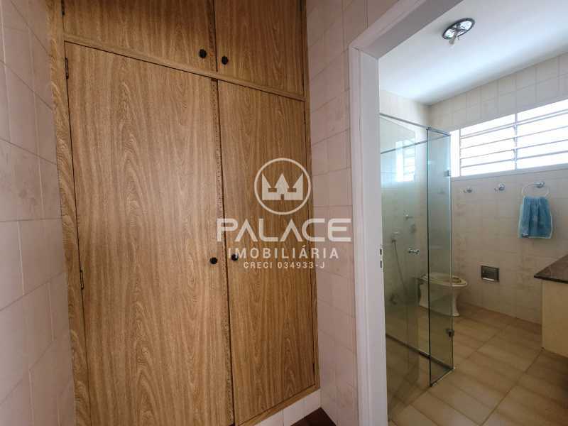 Casa à venda e aluguel com 4 quartos, 200m² - Foto 17