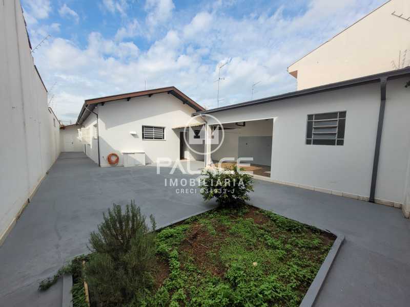 Casa à venda e aluguel com 4 quartos, 200m² - Foto 18