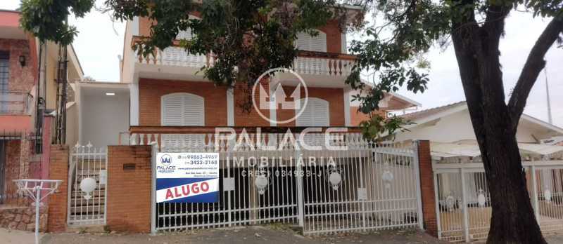 Casa Comercial para alugar com 4 quartos, 369m² - Foto 1