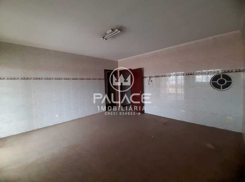 Casa Comercial para alugar com 3 quartos, 152m² - Foto 10