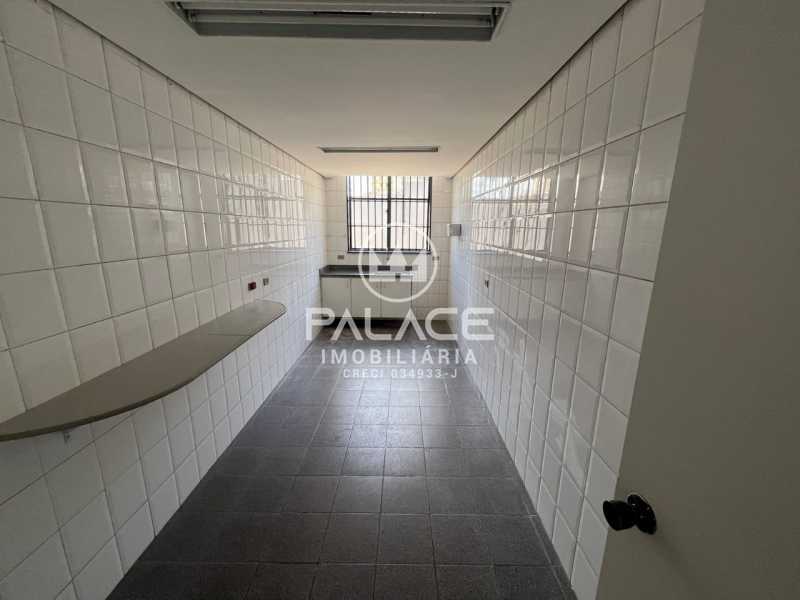 Casa Comercial à venda, 496m² - Foto 8