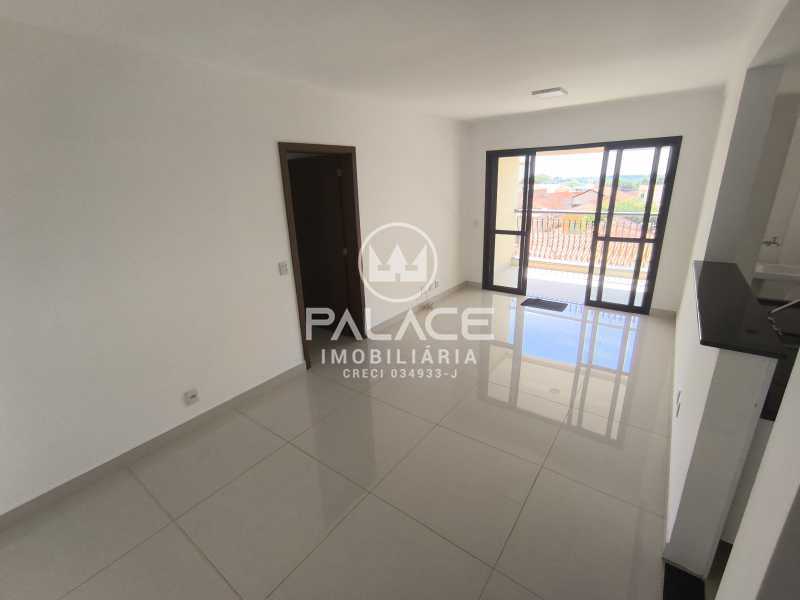 Apartamento à venda com 3 quartos, 98m² - Foto 2