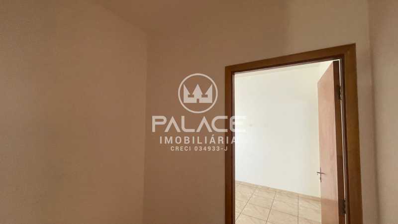 Casa Comercial para alugar com 4 quartos, 100m² - Foto 11