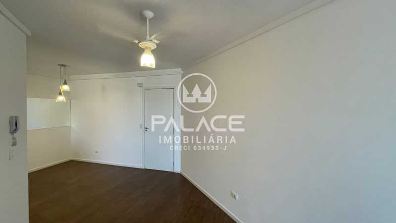 Apartamento para alugar com 2 quartos, 70m² - Foto 3