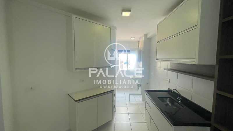 Apartamento para alugar com 2 quartos, 70m² - Foto 7