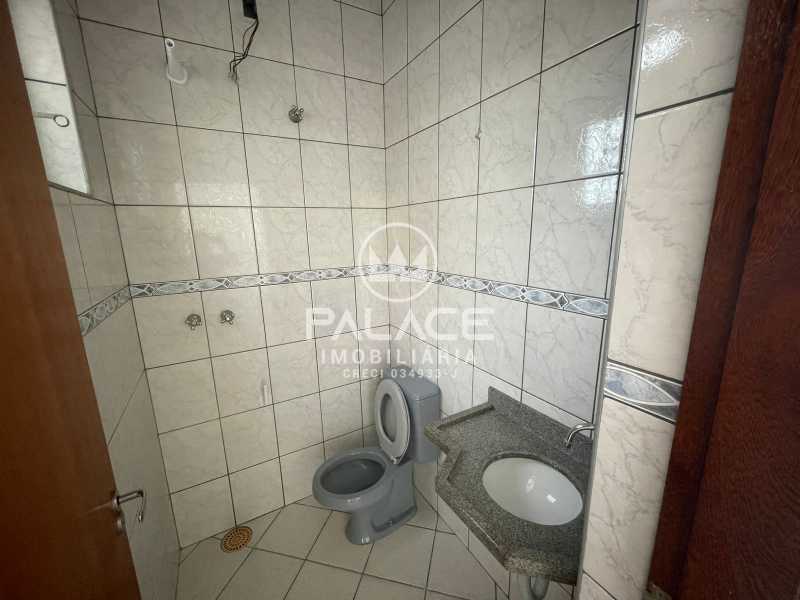 Casa Comercial para alugar com 2 quartos, 100m² - Foto 5