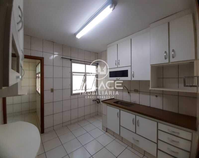 Apartamento à venda e aluguel com 3 quartos, 90m² - Foto 17