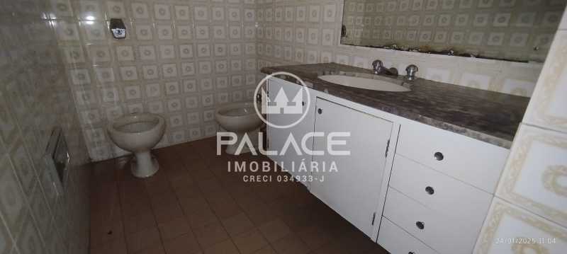 Apartamento para alugar com 3 quartos, 183m² - Foto 8