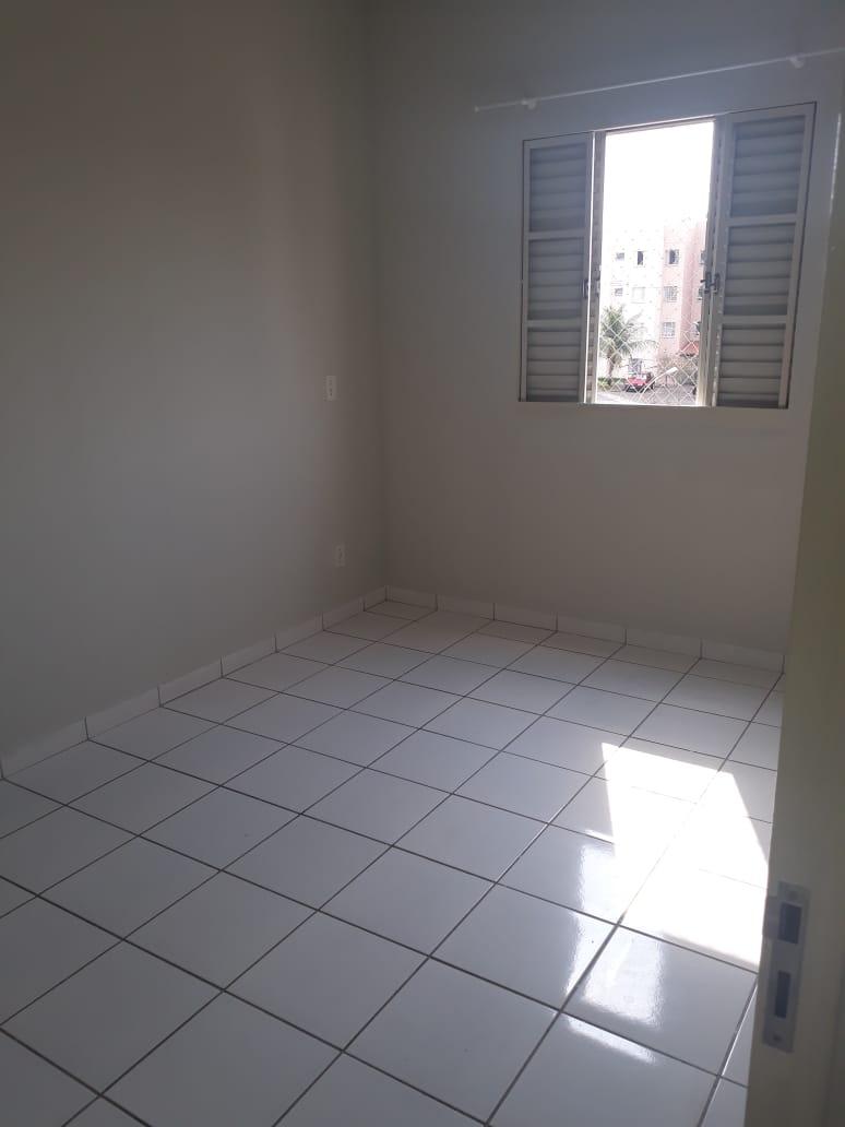 Apartamento à venda com 2 quartos, 65m² - Foto 7