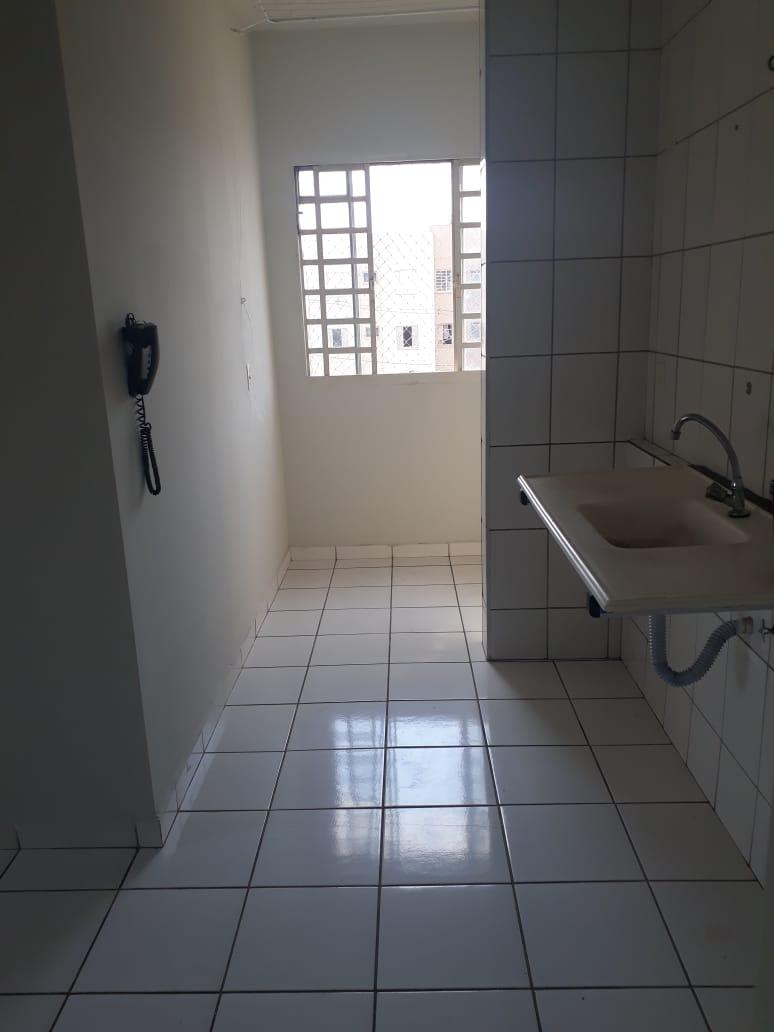 Apartamento à venda com 2 quartos, 65m² - Foto 8