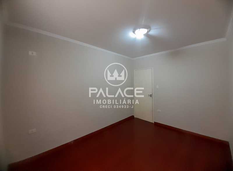 Casa para alugar com 3 quartos, 243m² - Foto 21