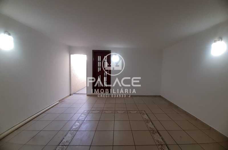 Casa para alugar com 3 quartos, 100m² - Foto 4