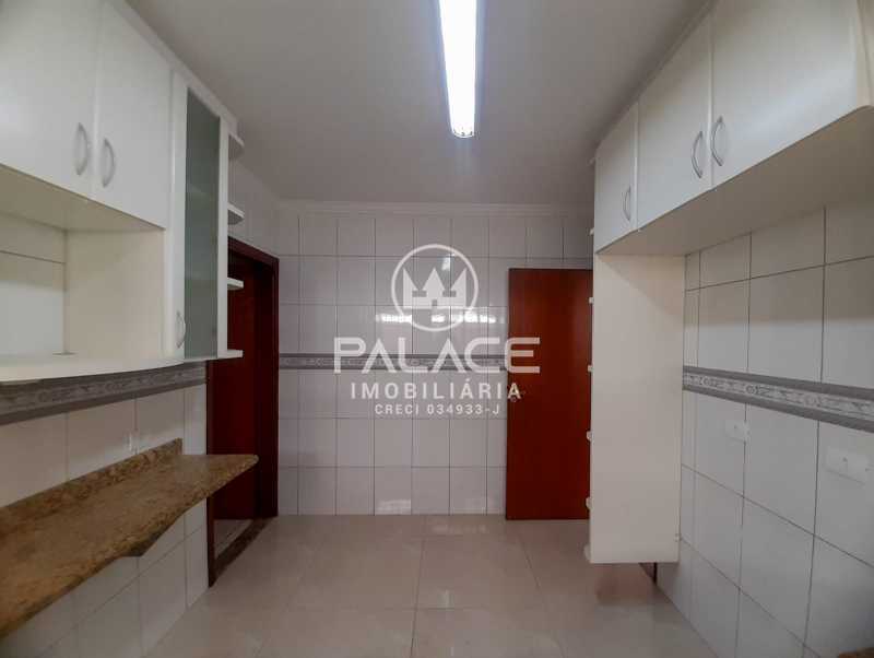 Casa para alugar com 3 quartos, 100m² - Foto 13