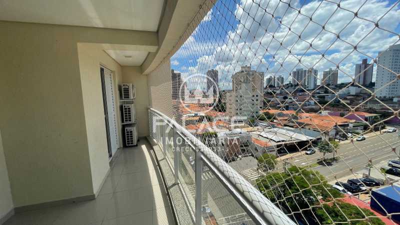 Apartamento para alugar com 3 quartos, 150m² - Foto 4