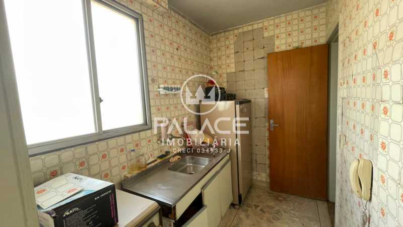 Apartamento à venda com 2 quartos, 60m² - Foto 15