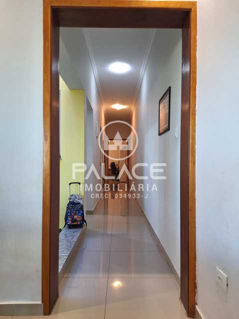 Casa à venda com 3 quartos, 211m² - Foto 10