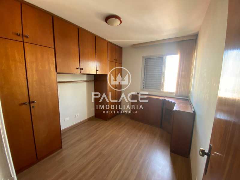 Apartamento para alugar com 3 quartos, 90m² - Foto 12