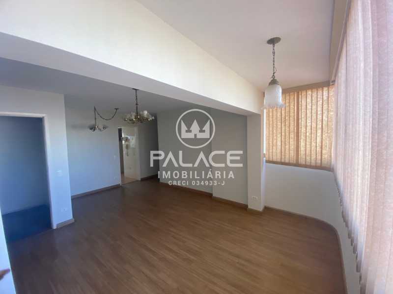 Apartamento para alugar com 3 quartos, 90m² - Foto 4