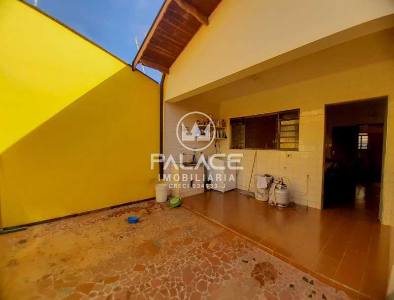 Casa à venda com 2 quartos, 124m² - Foto 18