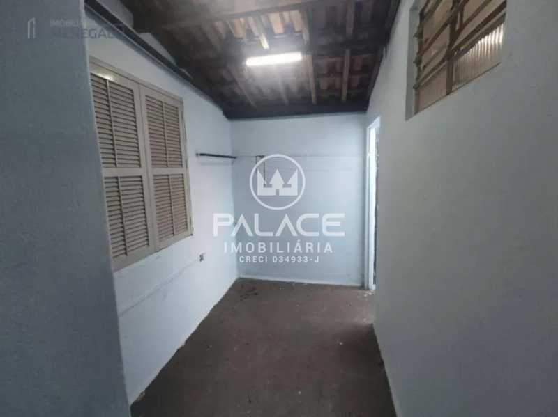 Casa à venda com 2 quartos, 107m² - Foto 10