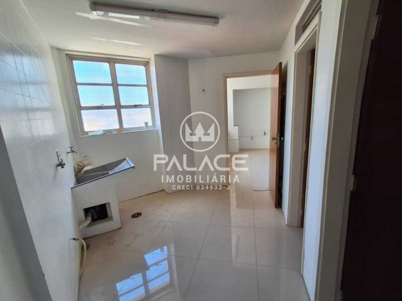 Apartamento à venda com 3 quartos, 160m² - Foto 10