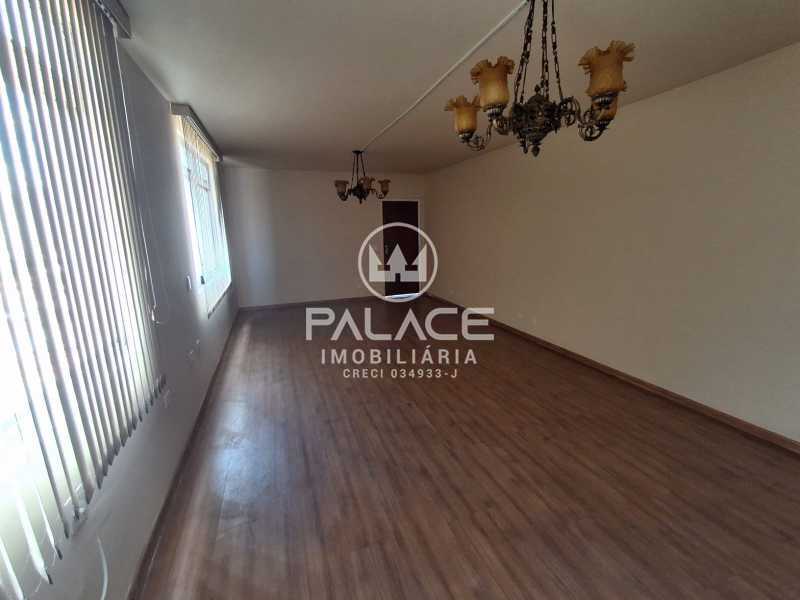 Apartamento à venda com 3 quartos, 160m² - Foto 3