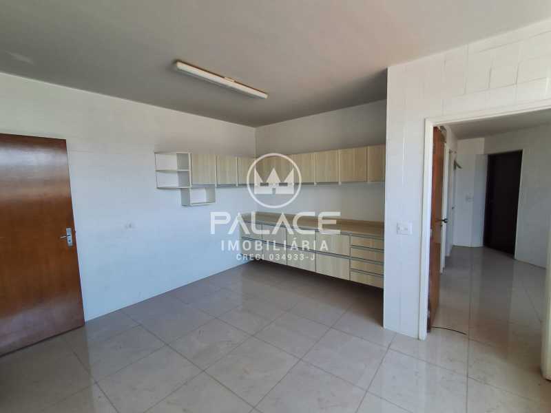 Apartamento à venda com 3 quartos, 160m² - Foto 7