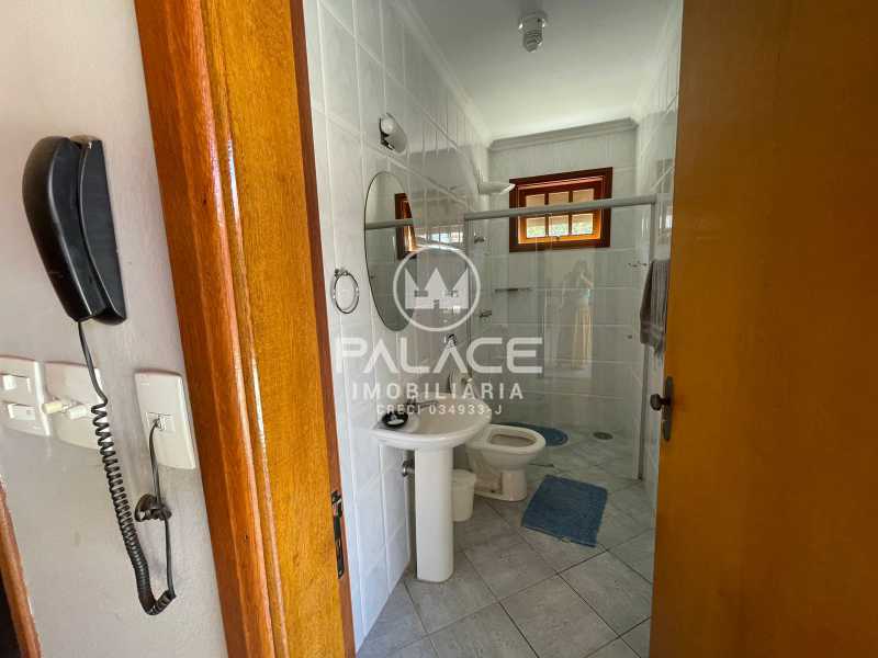 Casa de Condomínio à venda com 4 quartos, 290m² - Foto 9