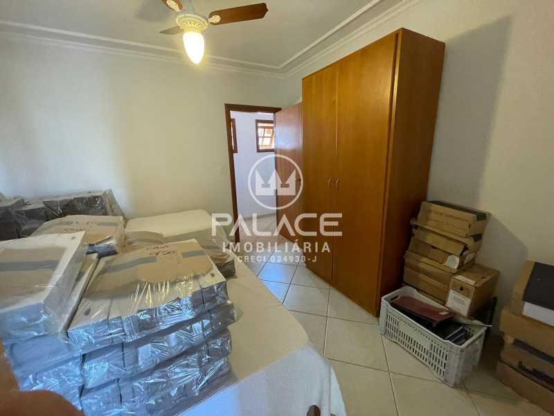 Casa de Condomínio à venda com 4 quartos, 290m² - Foto 17