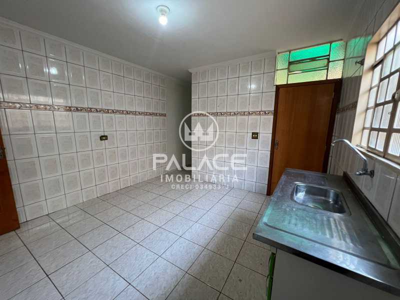 Casa à venda com 3 quartos, 125m² - Foto 12