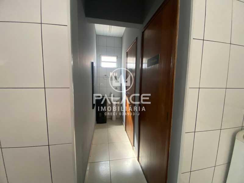 Casa para alugar com 2 quartos, 127m² - Foto 18