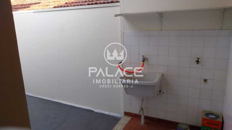 Casa à venda com 2 quartos, 90m² - Foto 13