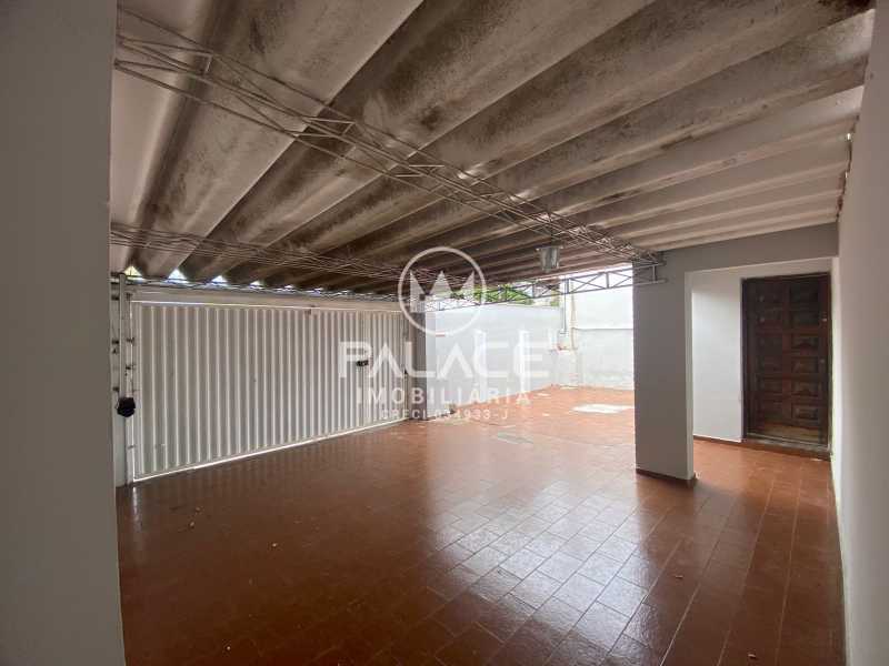 Casa para alugar com 3 quartos, 172m² - Foto 2