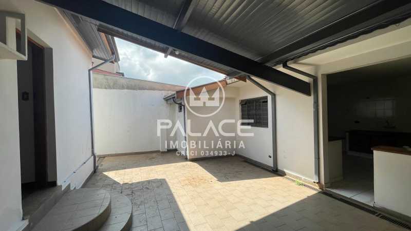 Casa à venda e aluguel com 3 quartos, 164m² - Foto 20