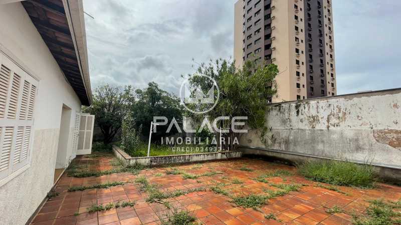 Casa Comercial à venda e aluguel com 3 quartos, 225m² - Foto 27