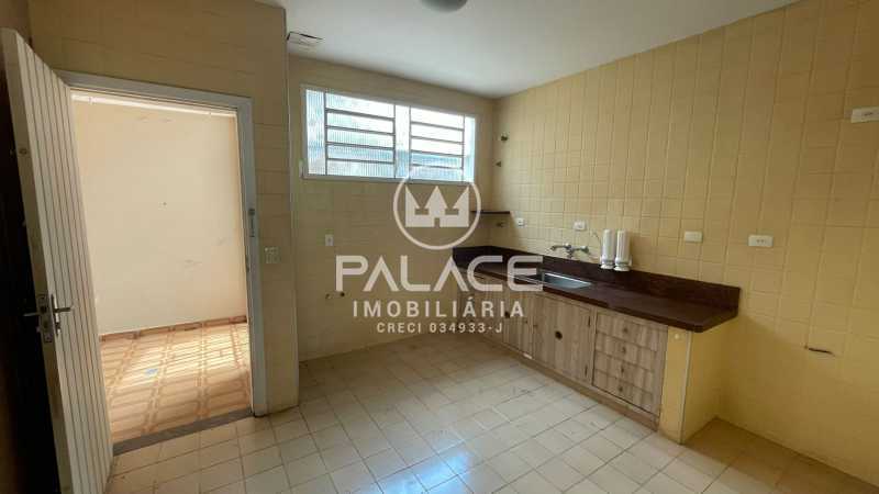 Casa Comercial à venda e aluguel com 3 quartos, 225m² - Foto 17