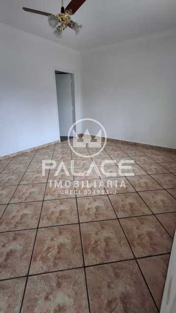 Casa à venda com 3 quartos, 160m² - Foto 2