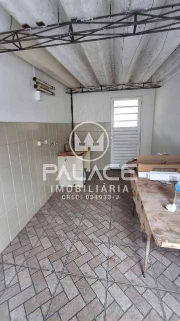 Casa à venda com 3 quartos, 160m² - Foto 8