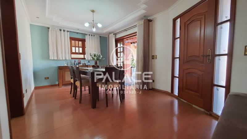 Casa à venda com 3 quartos, 235m² - Foto 5