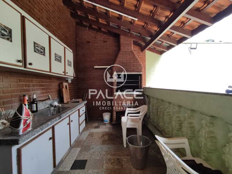 Casa à venda e aluguel com 1 quarto, 197m² - Foto 4