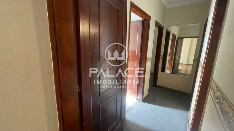 Apartamento para alugar com 3 quartos, 124m² - Foto 12