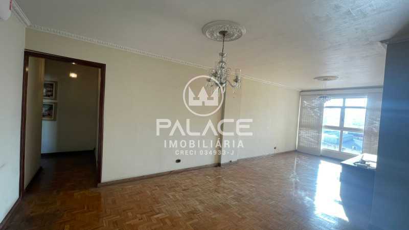 Apartamento para alugar com 3 quartos, 124m² - Foto 11