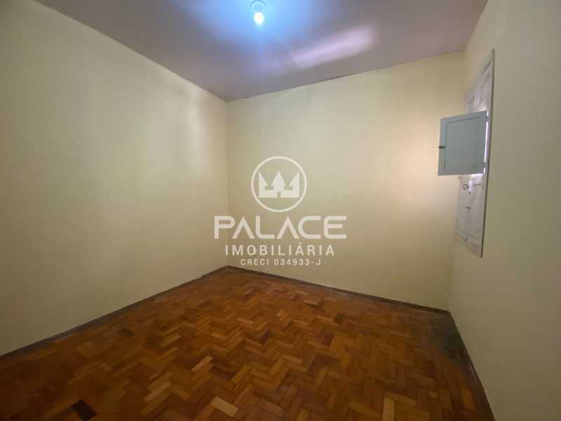 Casa para alugar com 2 quartos, 128m² - Foto 8