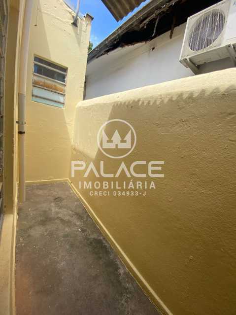 Casa para alugar com 2 quartos, 128m² - Foto 17