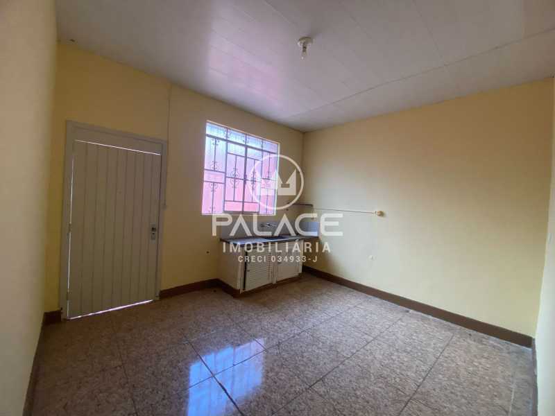 Casa para alugar com 2 quartos, 128m² - Foto 20