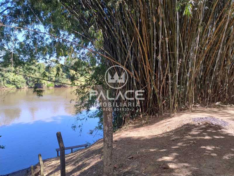 Chácara à venda com 3 quartos, 239m² - Foto 19