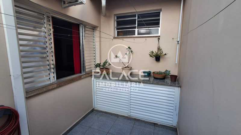 Casa à venda com 2 quartos, 150m² - Foto 22